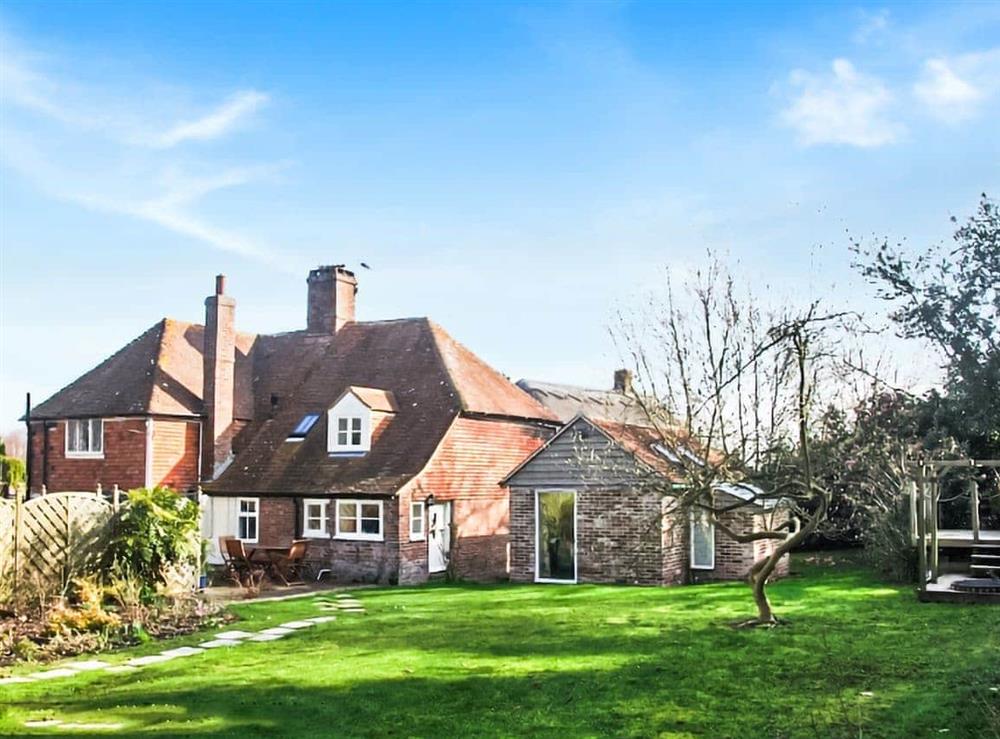 The setting of Appletree Cottage at Appletree Cottage in Peasmarsh, East Sussex