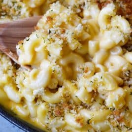 Closeup photograph of skillet Mac and Cheese