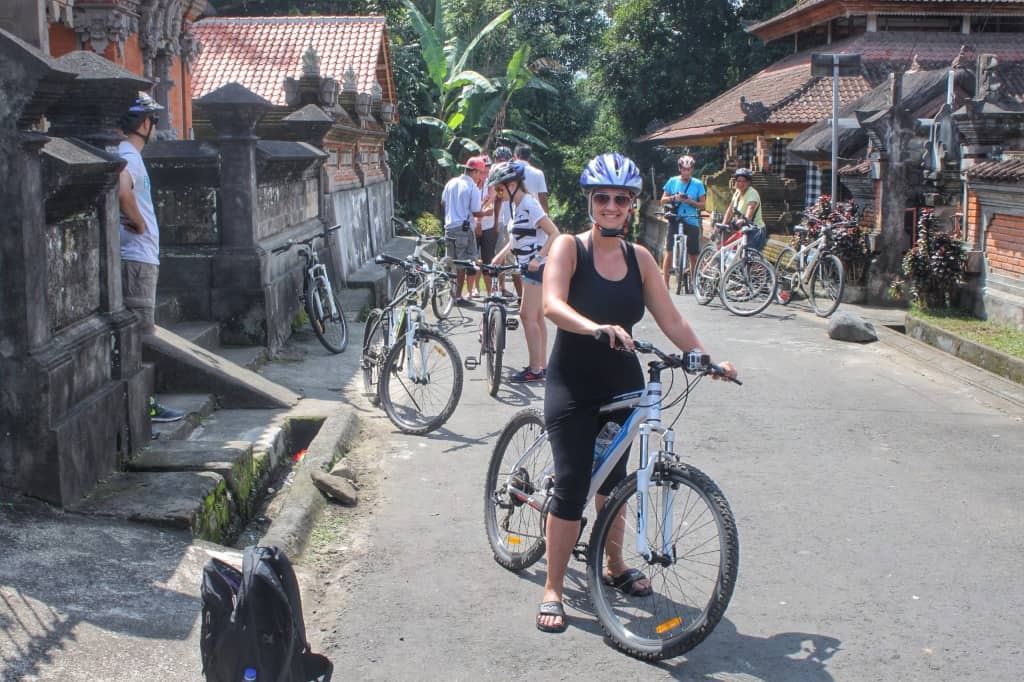 BIKE AROUND THE RICE FIELDS