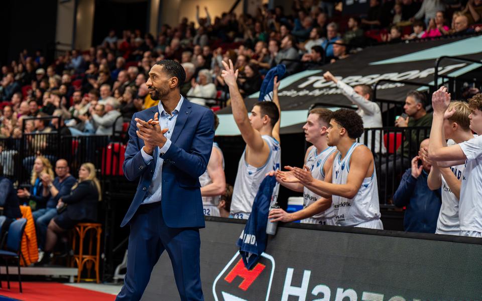 Coach Jason Dourisseau kan aan de slag met een nieuwe pointguard.