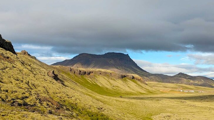 drive-iceland's-ring-road-afternoon_tea_reads_featured_image