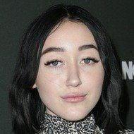 Noah Cyrus Age