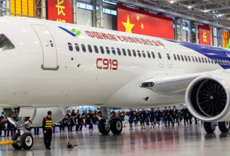 COMAC's C919 and ARJ21 Debut in Formation Flight