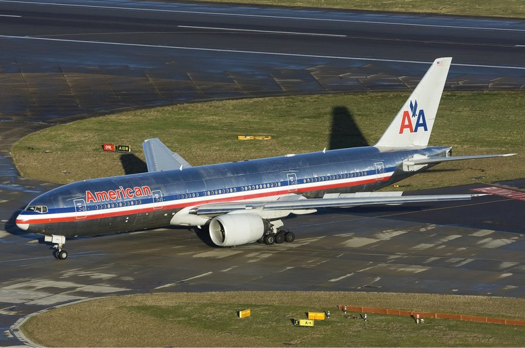 American Airlines Boeing 777-200ER Lofting-6 Photos