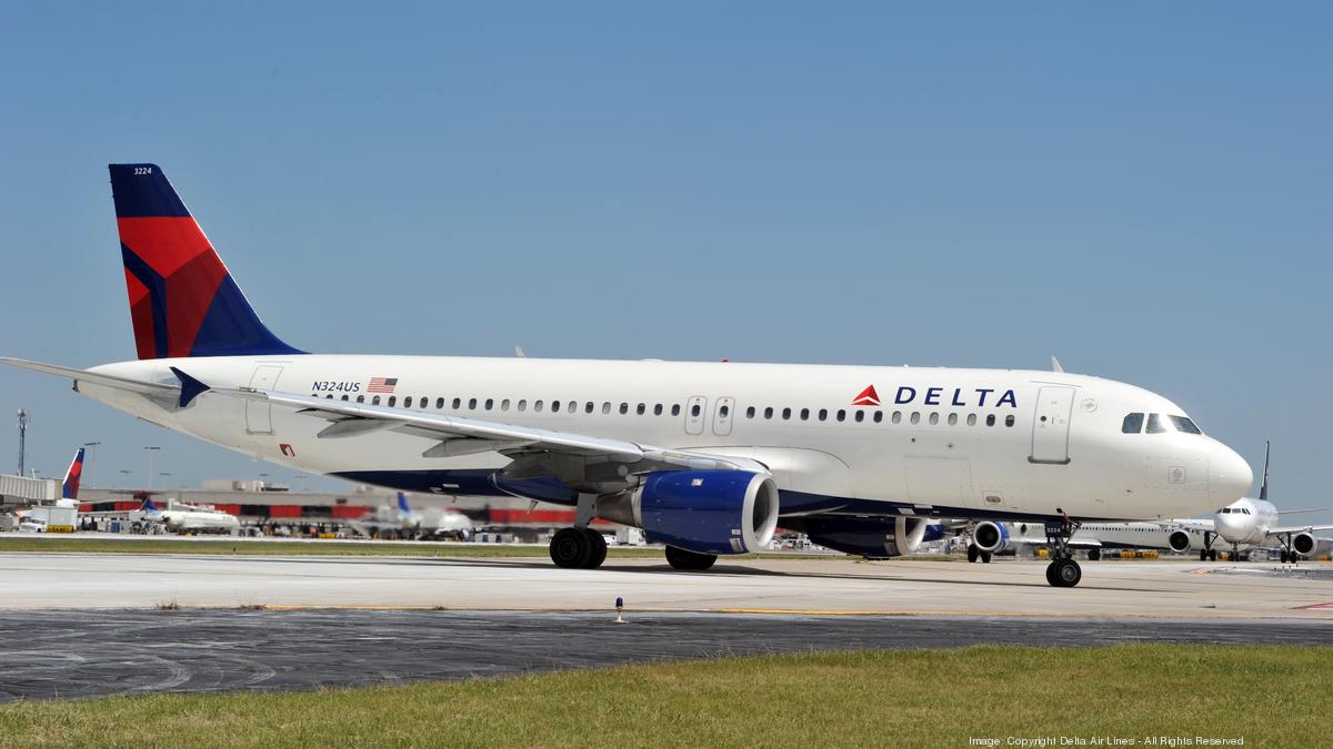 Delta Air Lines Narrow Body Airbus A320-200 N324US Taxiing Photos