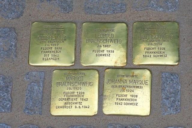 13 weitere Stolpersteine erinnern in Efringen-Kirchen an Opfer des NS-Regimes