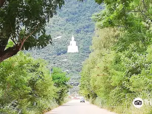 วัดเทพพิทักษ์ปุณณาราม (วัดพระขาว)