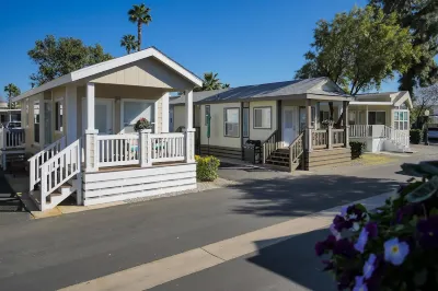 The Cottages at Golden Village Palms RV Resort Hotels in Hemet