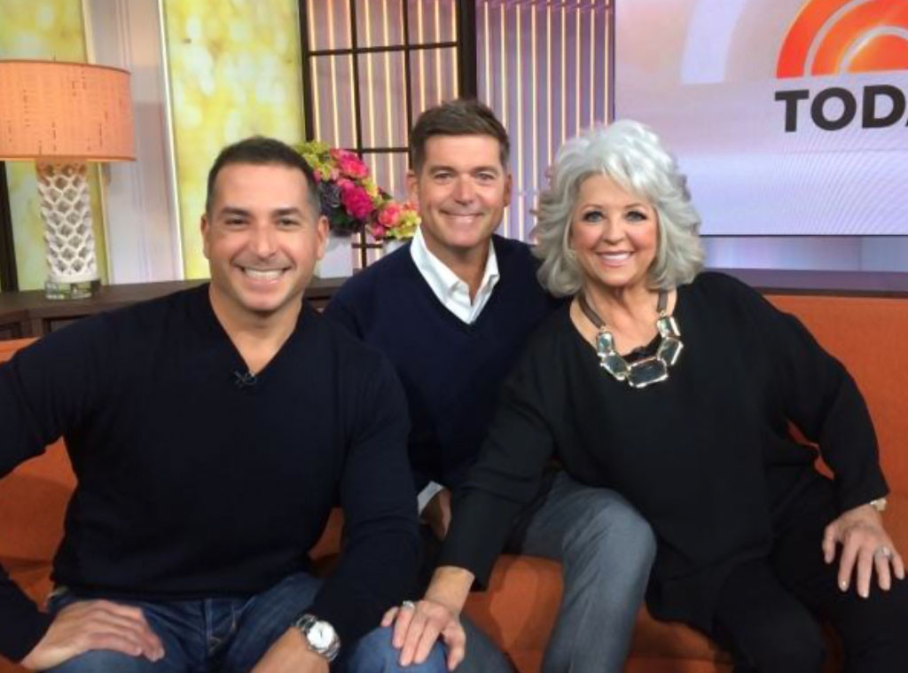 Paula Deen, Sons, Twitter