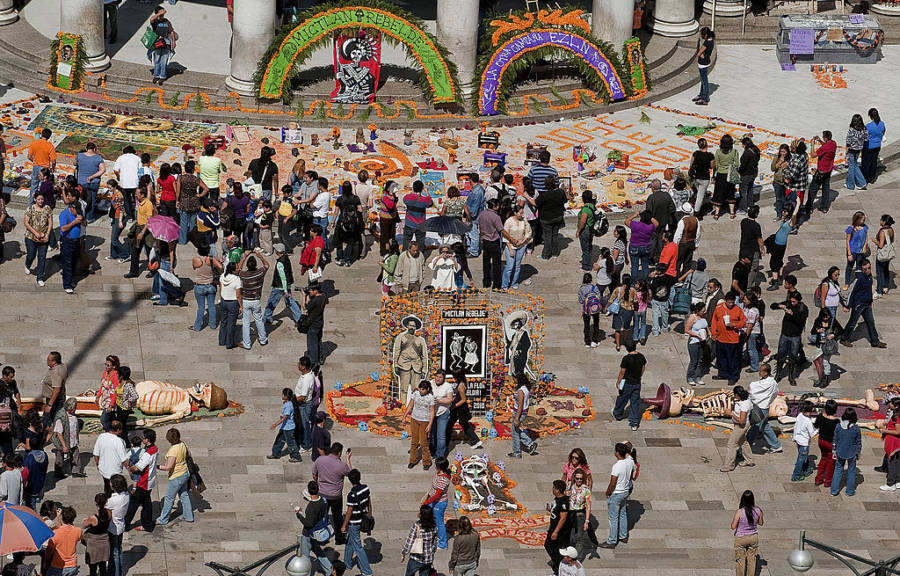 Muertos Day Mexican Plaza