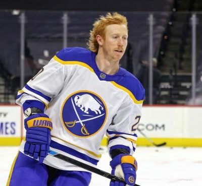 Cody Eakin