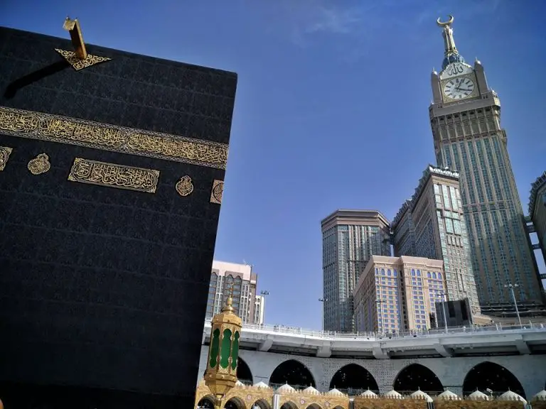 9 Tips Merancang Umrah Bagi Suami Isteri Yang Perlu Anda Ketahui