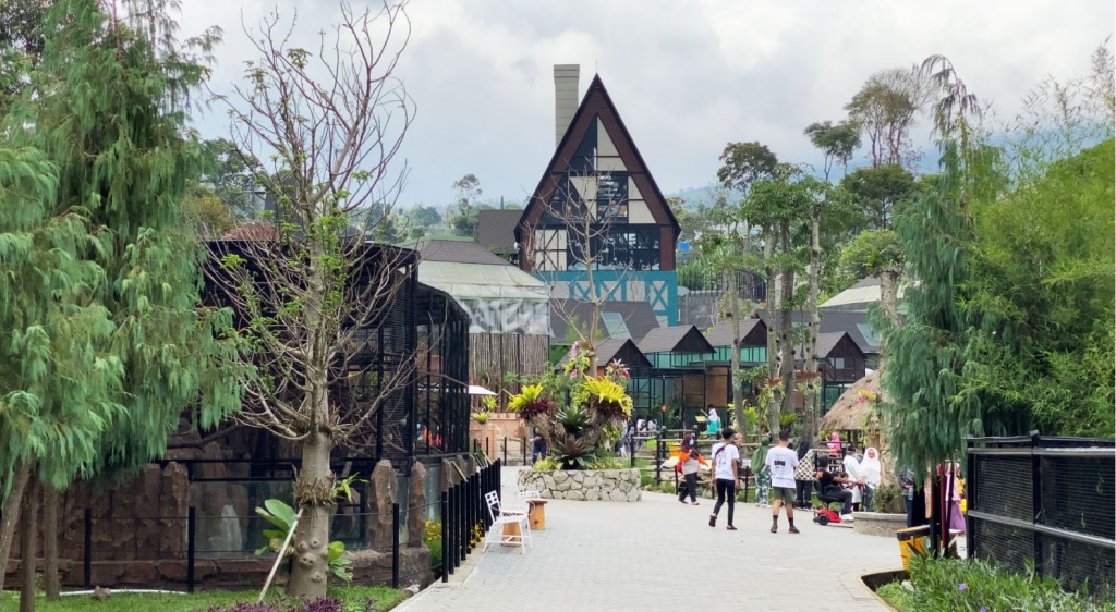 Lembang Park And Zoo (bobocantik)