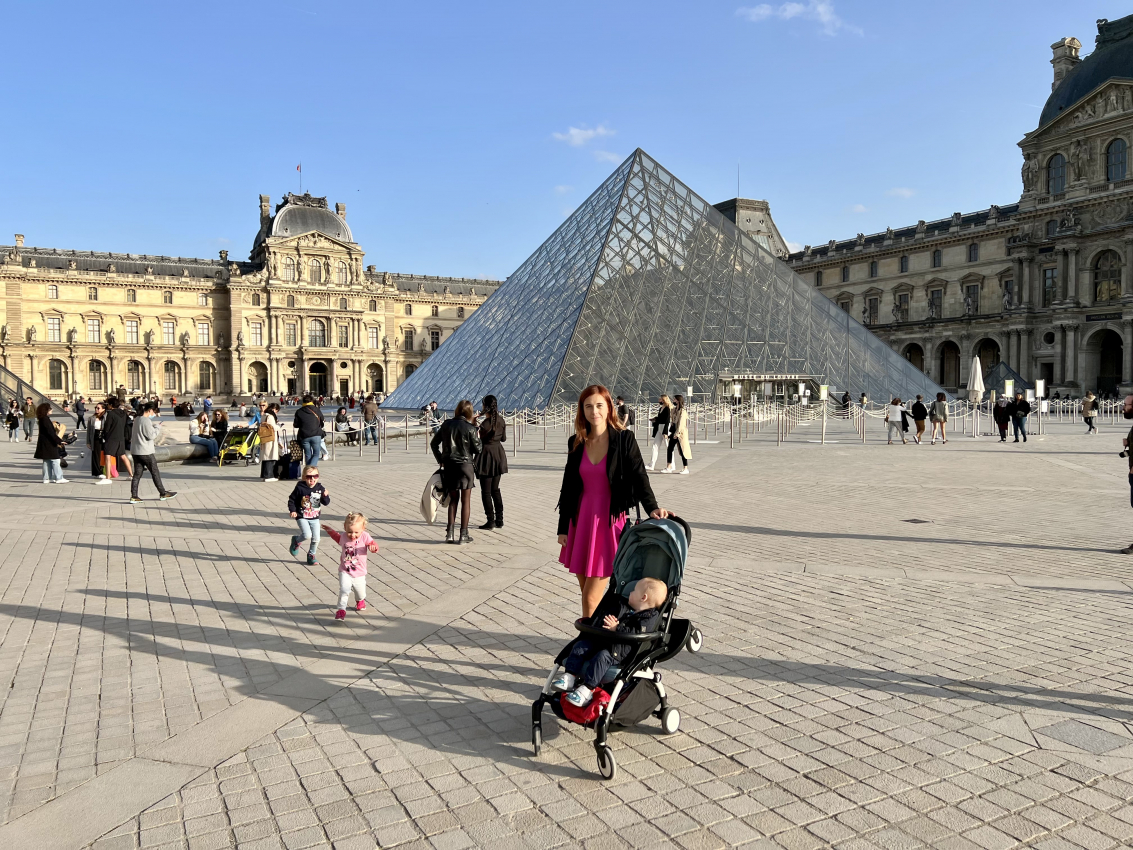 France with baby