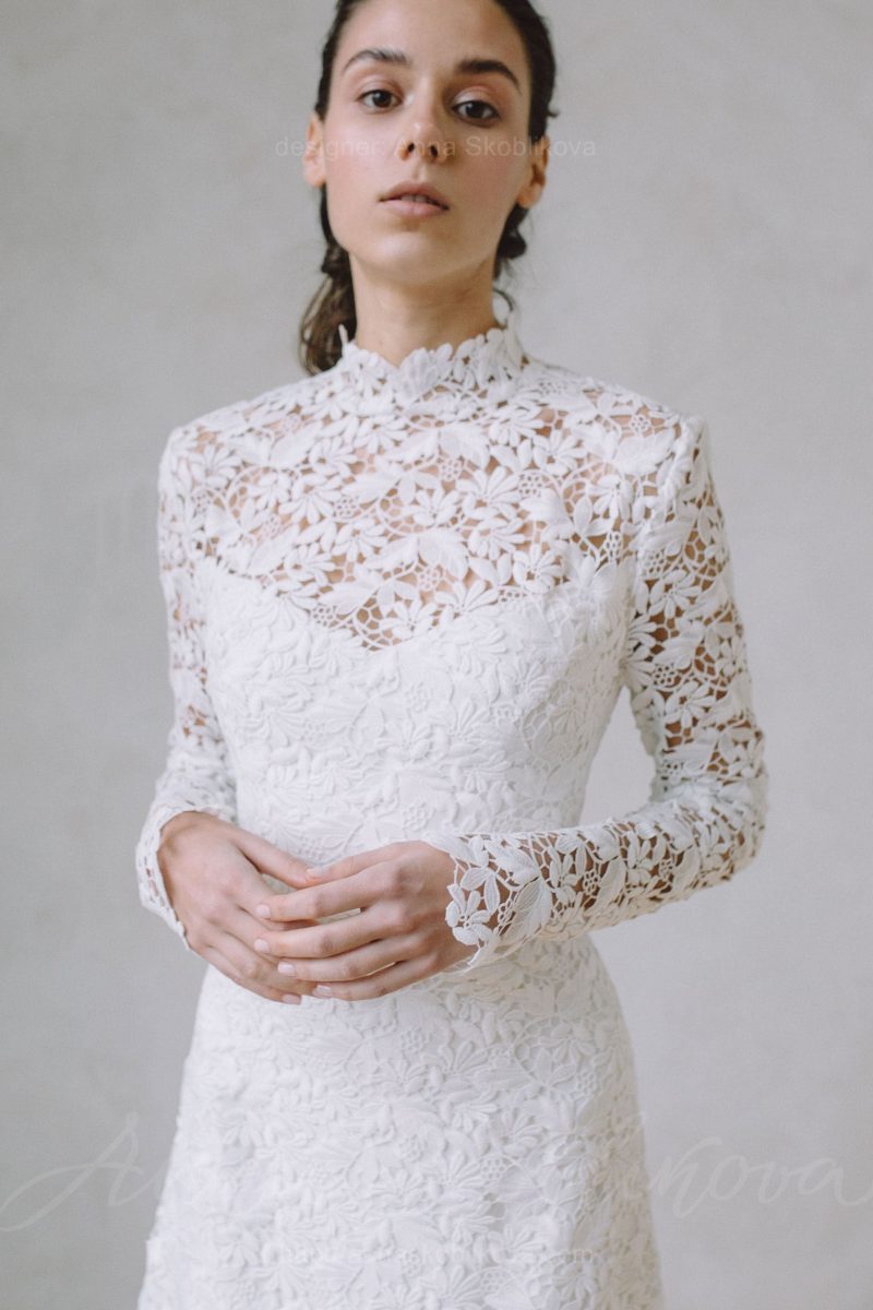 Lace wedding dress – Vivienne : Photo 6 \ Anna Skoblikova \ 0227