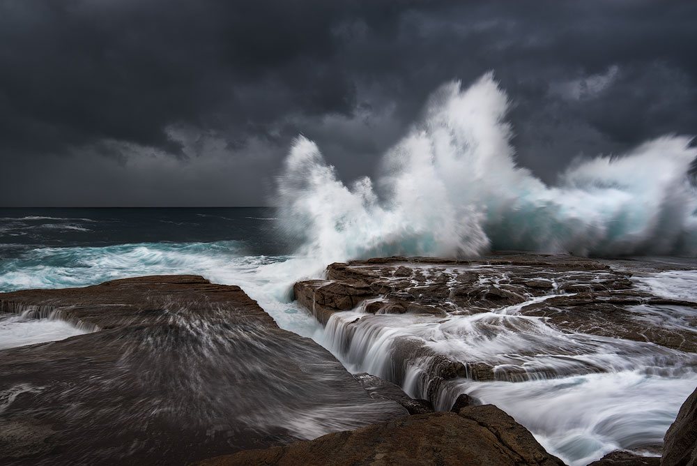 long exposure wave picture