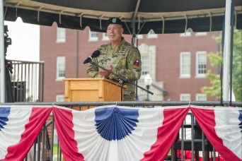 Maj. Gen. Howay Bids Farewell as Brig. Gen. Simmering Assumes Command of Division East