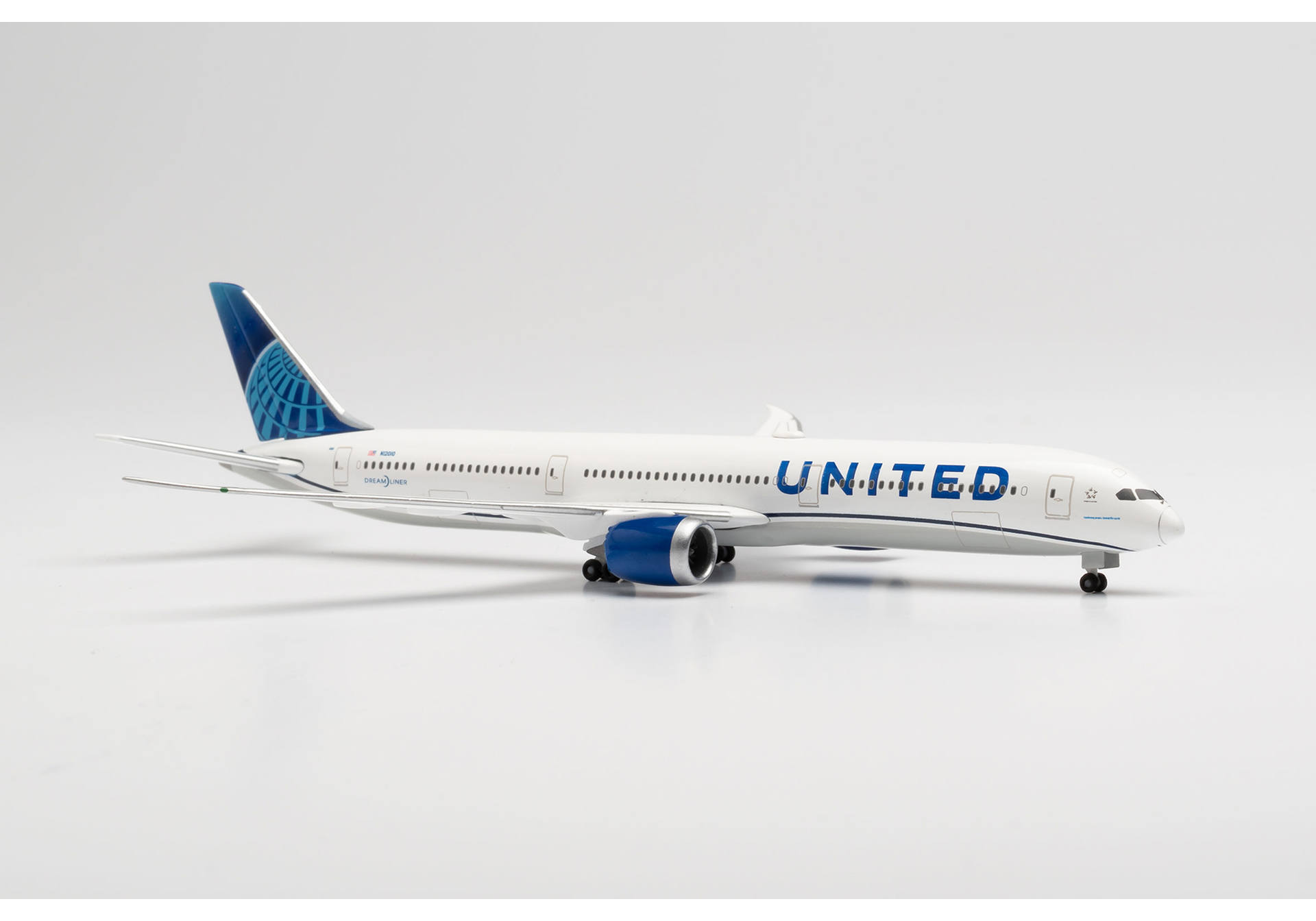 Herpa United Airlines - new colors Boeing 787-10 Dreamliner 534321