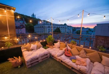 comment nettoyer des dalles de terrasse noircies et faire une soiree en plein air