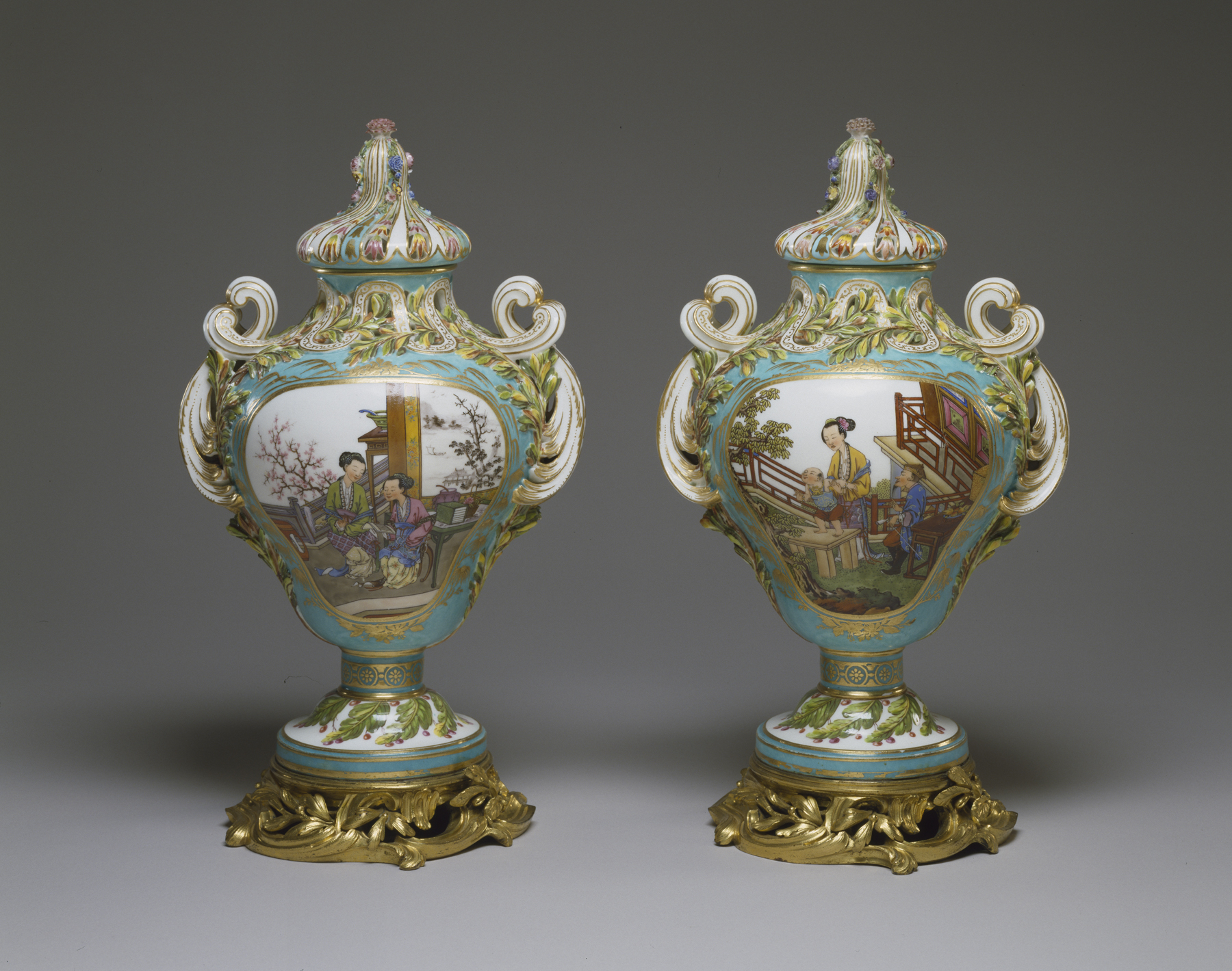 Pair of Potpourri Vases (Vases pot pourri feuilles de mirte) | The ...