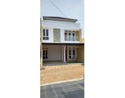 Dijual Rumah 2 Lantai, LT. 84m2, LB. 102m2, SHM, dekat Stasiun LRT Jatimulya, Murah, Di Rawalumbu - Bekasi