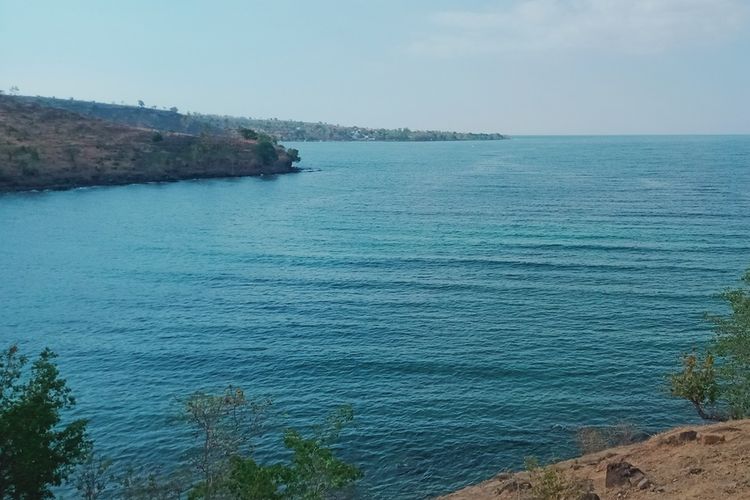 Beragam foto di sekitar kawasan Benteng Asakota.