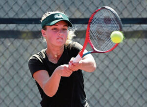 Belle Vernon’s Gabrella Dusi wins the 2023 WPIAL Class 2A singles championship.