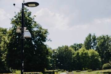  The device is solar-powered and gets attached to a railing, pole, or lamp.