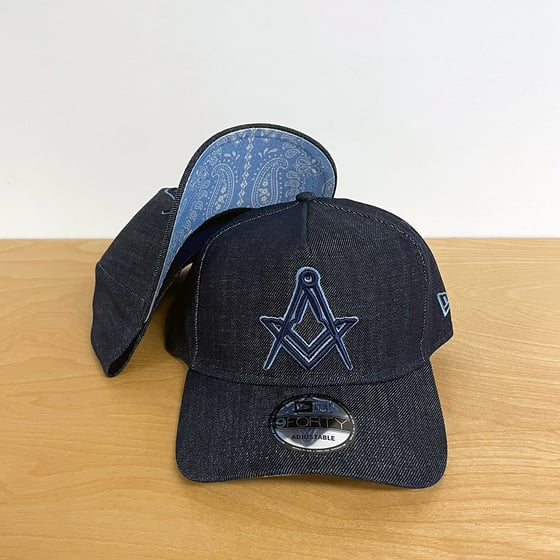 Image of New Era 9Forty Indigo Snap-back