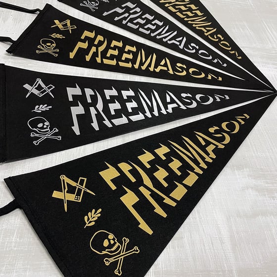 Image of Freemason Pennant - Gold or Silver Print