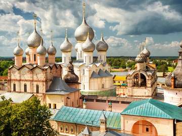 Cathedral of the Assumption of the Blessed Virgin Mary in Rostov (Russia) online puzzle