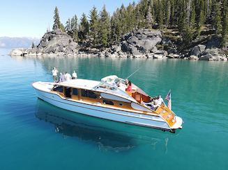 48' Award Winning Vintage Yacht with Flybridge in South Lake Tahoe