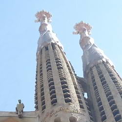 ENTRADAS A LA SAGRADA FAMILIA