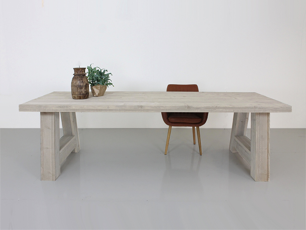 Wood Dining Table "Atlanta" Custom Made