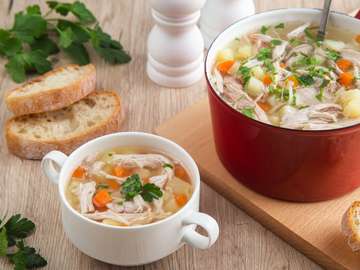 Vegetable soup with chicken online puzzle