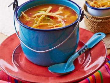 Mexican lime soup with chicken online puzzle