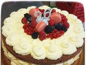 Cake with whipped cream and fruit jigsaw puzzle online