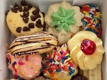 Amazing Italian cookies from Bella Napoli jigsaw puzzle online