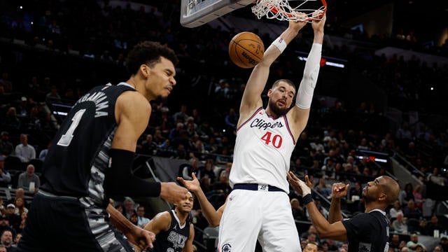 Los Angeles Clippers v San Antonio Spurs 