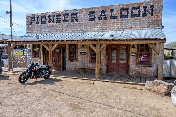 Pioneer Saloon