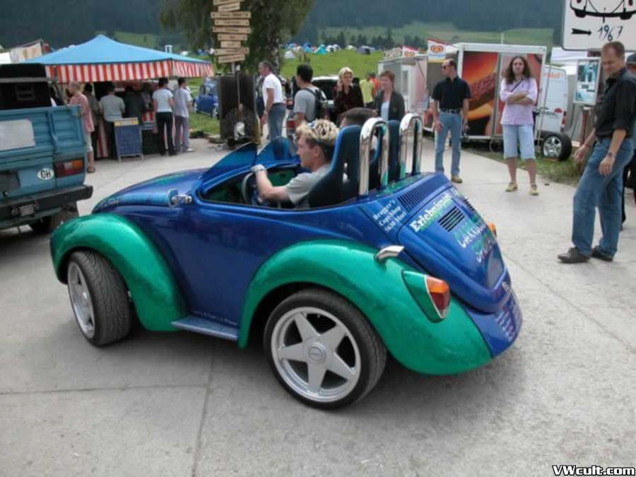 VW Beetle short