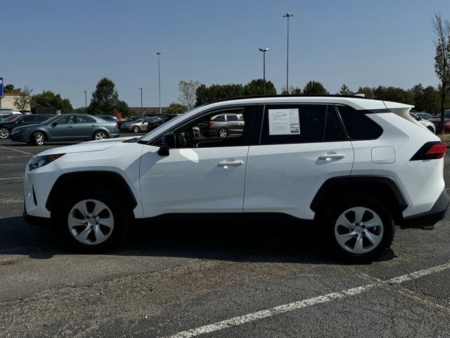 2020 Toyota RAV4 LE