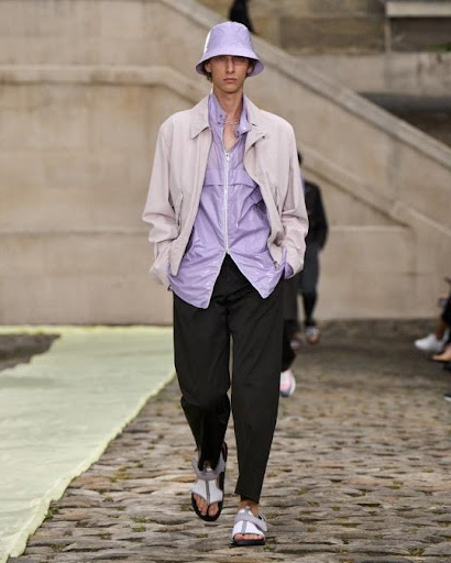 7 Trends From The Men'S Spring 2023 Runways - Aventura Mall