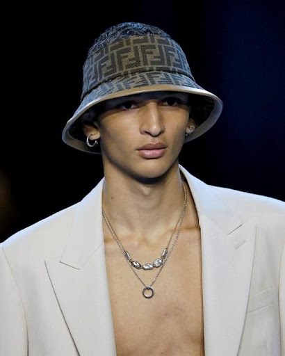 7 Trends From The Men'S Spring 2023 Runways - Aventura Mall