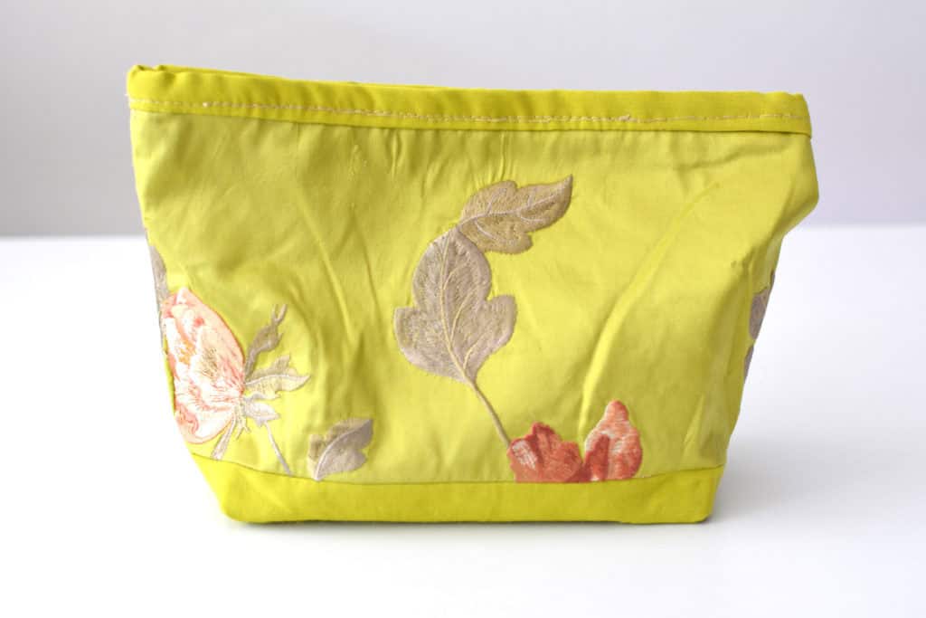 Vintage Japanese Embroidered Silk Pouch