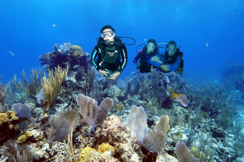 Nassau Discover Scuba Diving