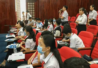 Tư vấn việc làm, chính sách việc làm và học nghề cho 174.273 lượt người