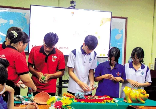 Sáng tạo trong phong trào “Sinh viên 5 tốt”