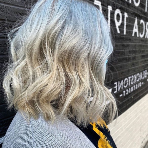 Ashy balayage bob haircut.