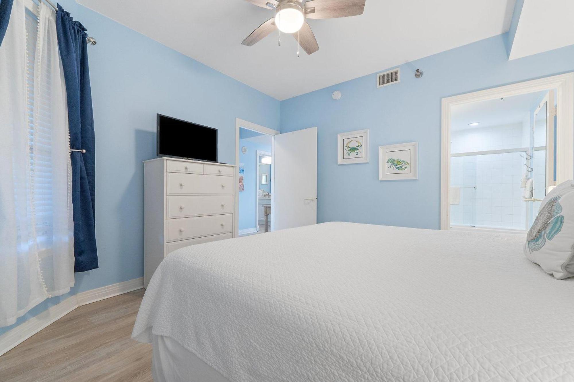 °BEACH COLONY TOWER 2C PERDIDO KEY, FL (United States) | BOOKED